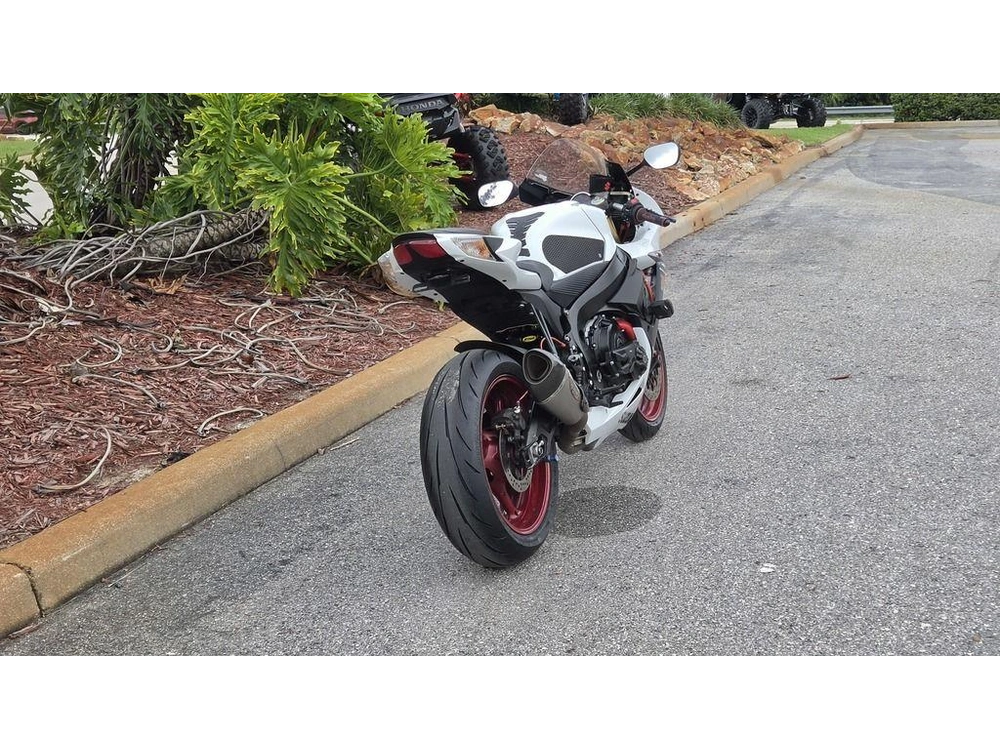 2024 Suzuki Gsx-r750