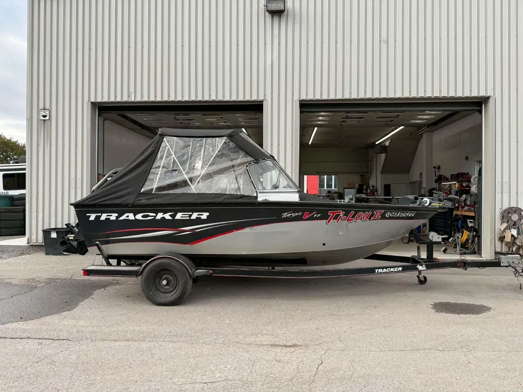 Tracker targa V17 2010