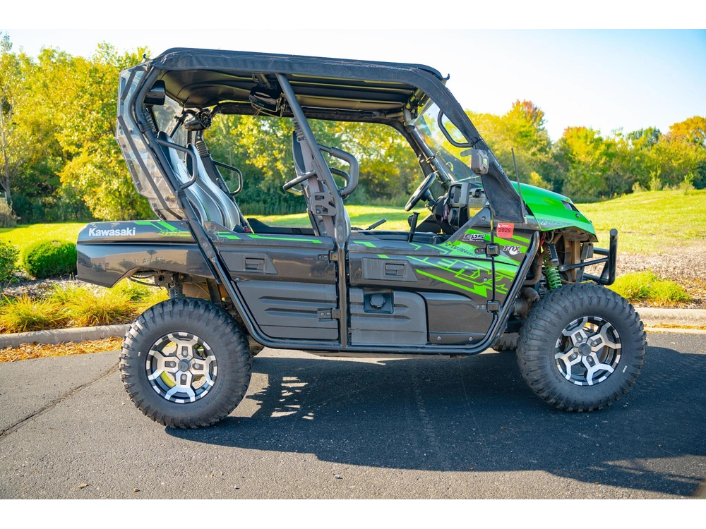 2020 Kawasaki Teryx4 Le