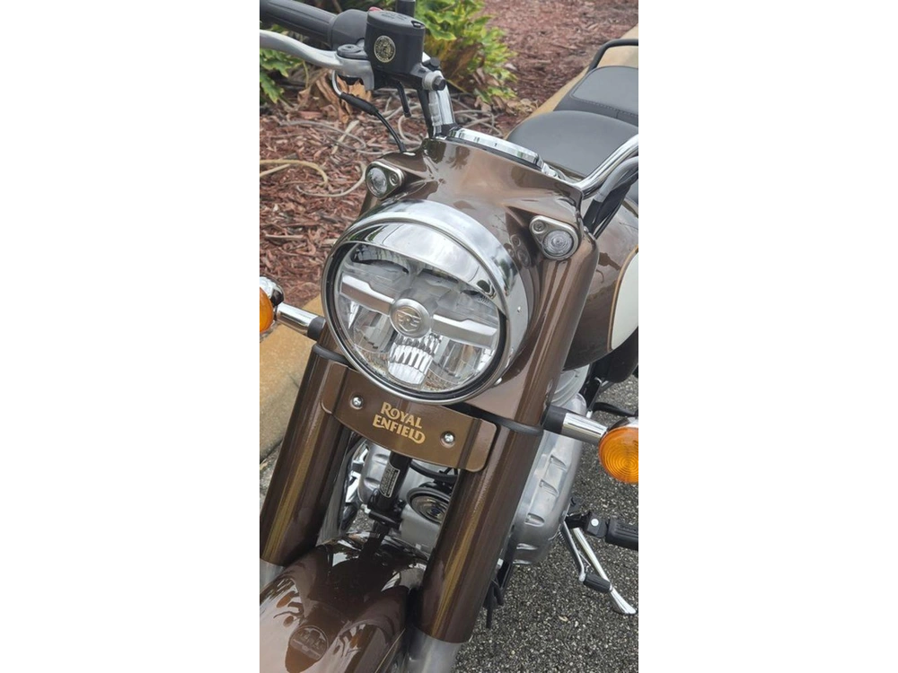 2027 Royal Enfield Classic 350 Medallion Bronze