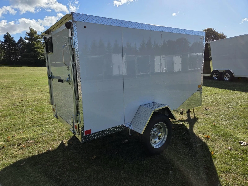 2027 Rhino Galvanized Enclosed 4' X 8' Ramp