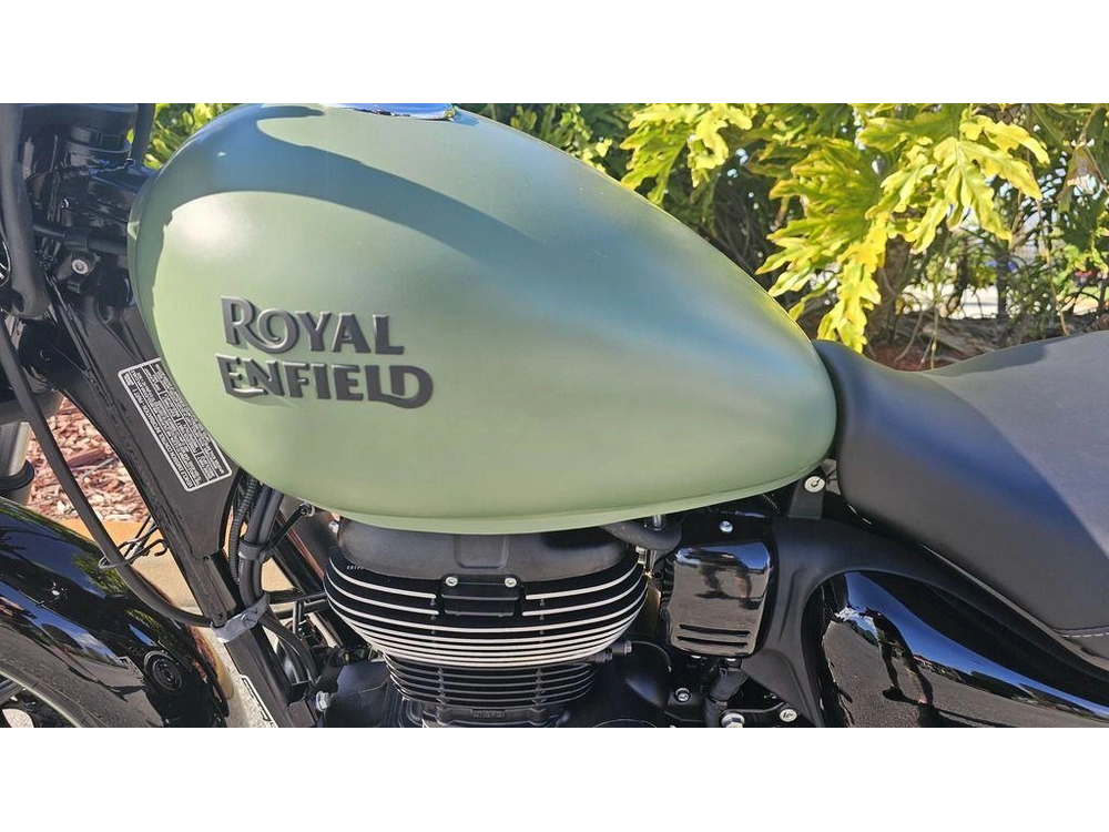 2024 Royal Enfield Meteor 350 Fireball Matte Green