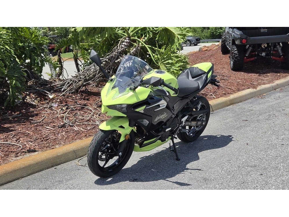 2026 Kawasaki Ninja® 500 Se Abs