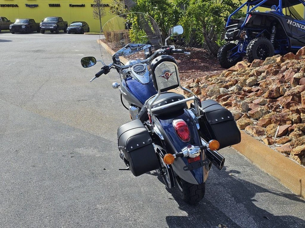 2026 Kawasaki Vulcan® 900 Classic Lt