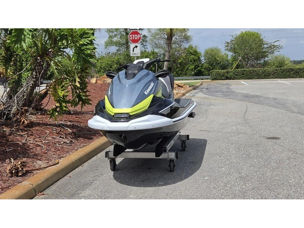 2026 Kawasaki Jet Ski® St® 160x