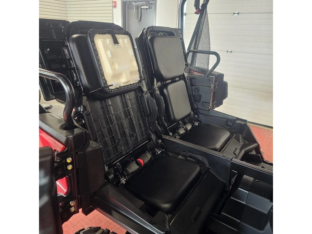2026 Honda Pioneer 1000 5p Deluxe