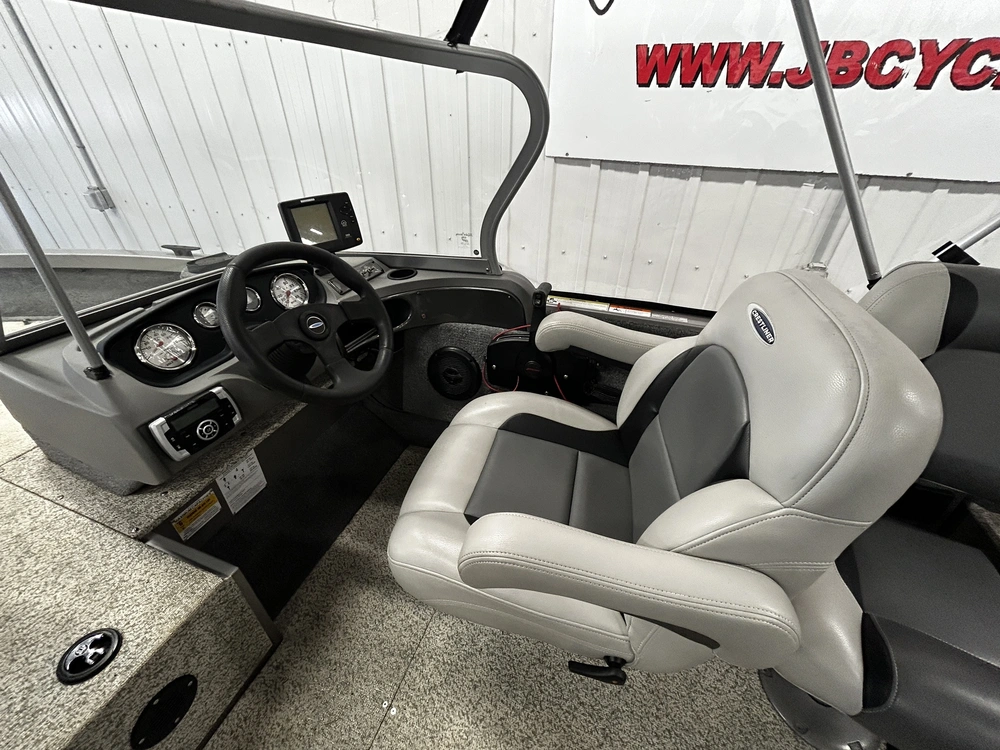 2012 Crestliner Wt1650
