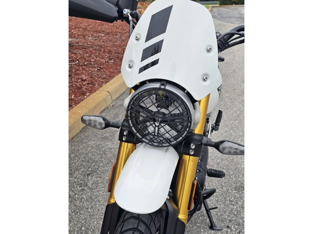 2026 Triumph Scrambler 400 Xc Vanilla White