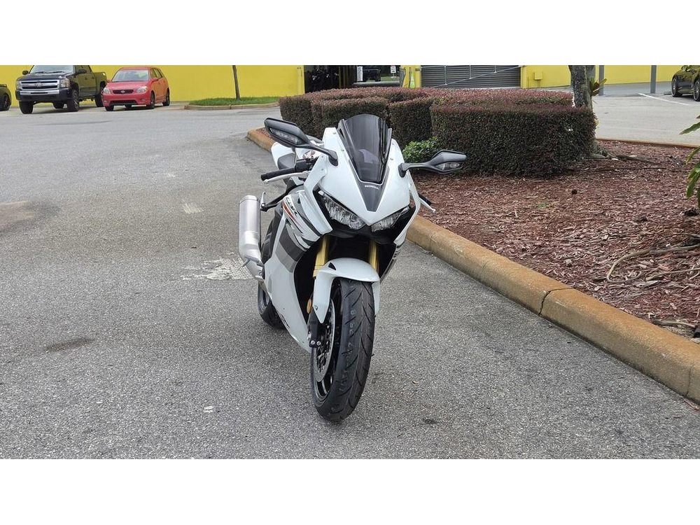 2027 Honda Cbr1000rr
