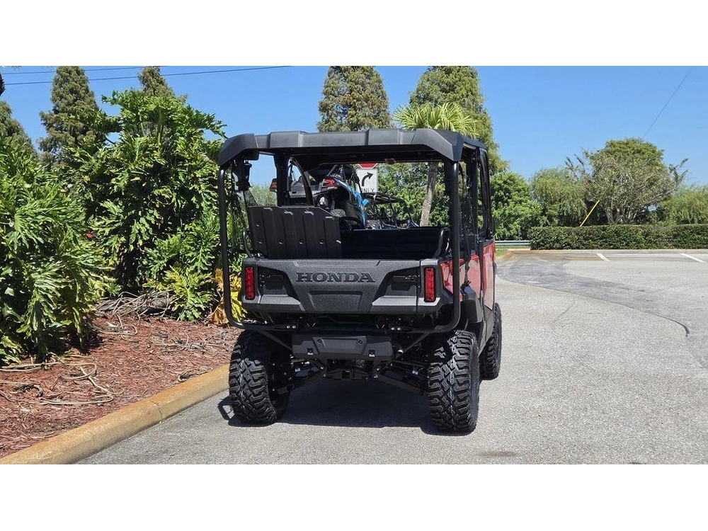 2026 Honda Pioneer 1000-5 Deluxe