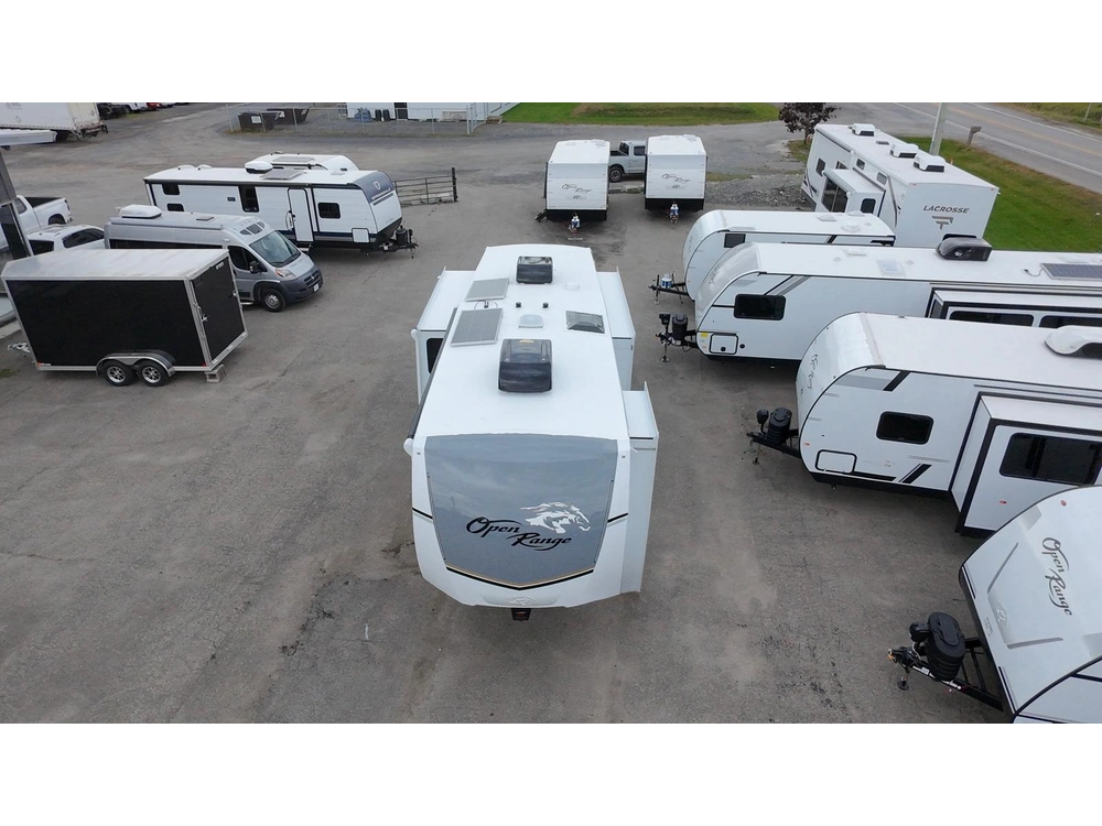 2027 Open Range Roamer Light Duty 29rlts alt