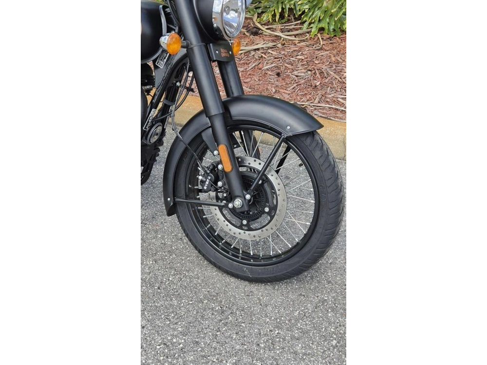 2027 Royal Enfield Bullet 350 Black Gold