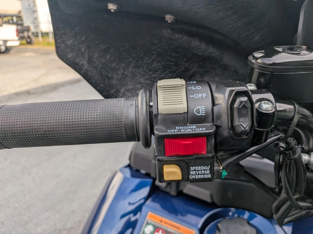 Polaris Sportsman Touring 850 Bleu Marine 2023 alt