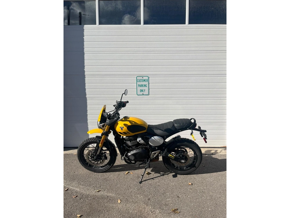 2026 Triumph Scrambler 400 Xc alt