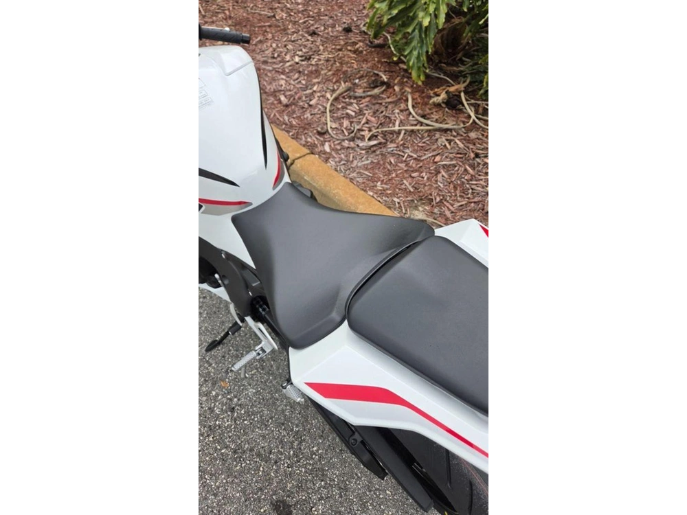 2027 Honda Cbr1000rr