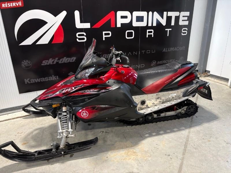 Yamaha Apex 2011