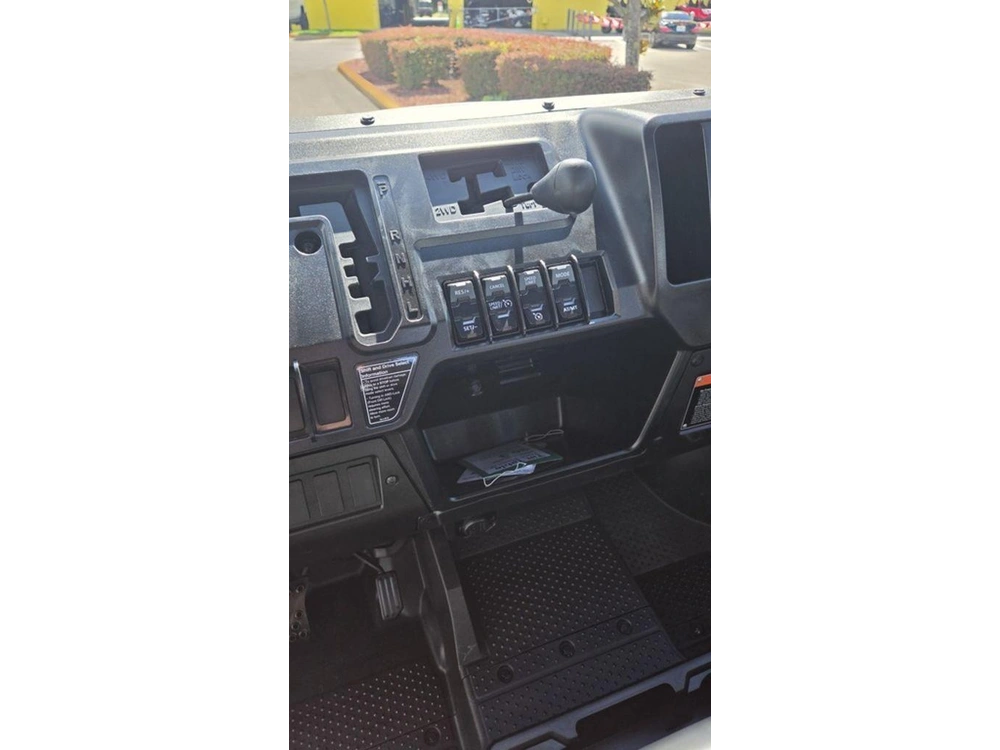 2026 Honda Pioneer 1000-5 Deluxe