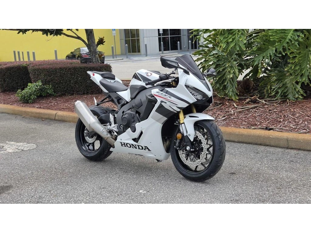 2027 Honda Cbr1000rr