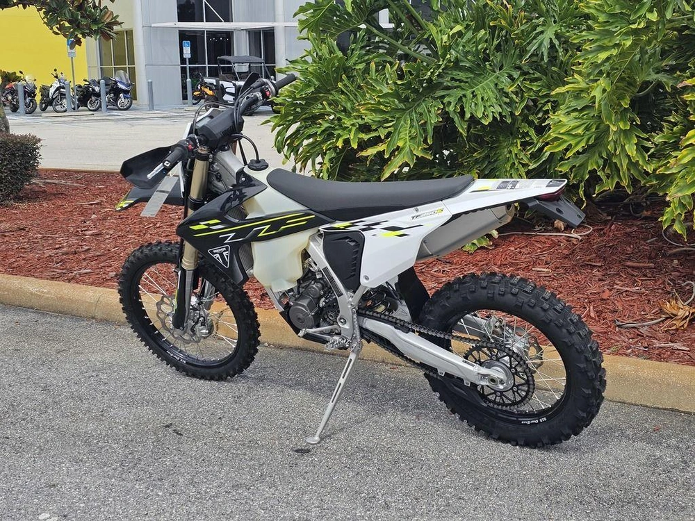 2026 Triumph Tf 250-e Jet Black/pure White