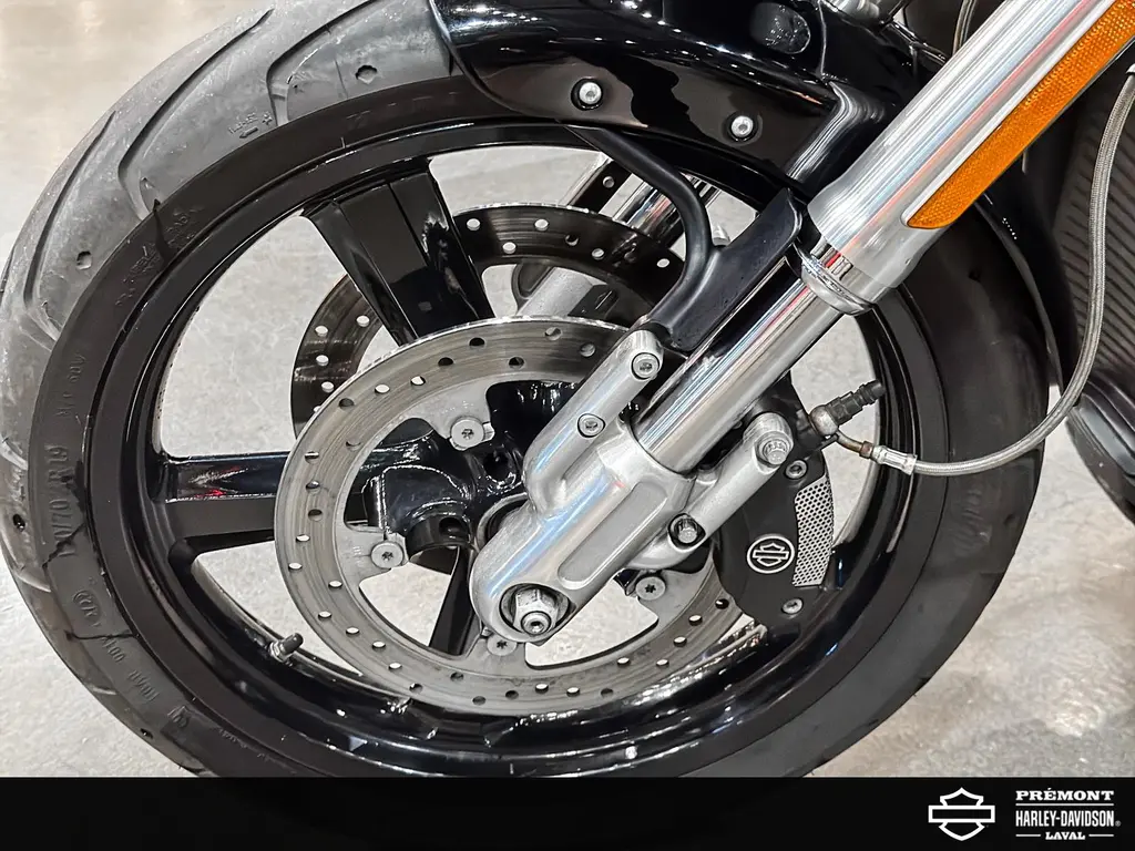 Harley-Davidson VROD MUSCLEVRSCF 2012