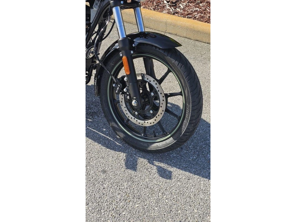 2024 Royal Enfield Meteor 350 Fireball Matte Green