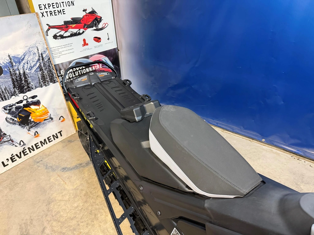 Ski-doo Summit Adrénaline Edge 850 Turbo R 2026
