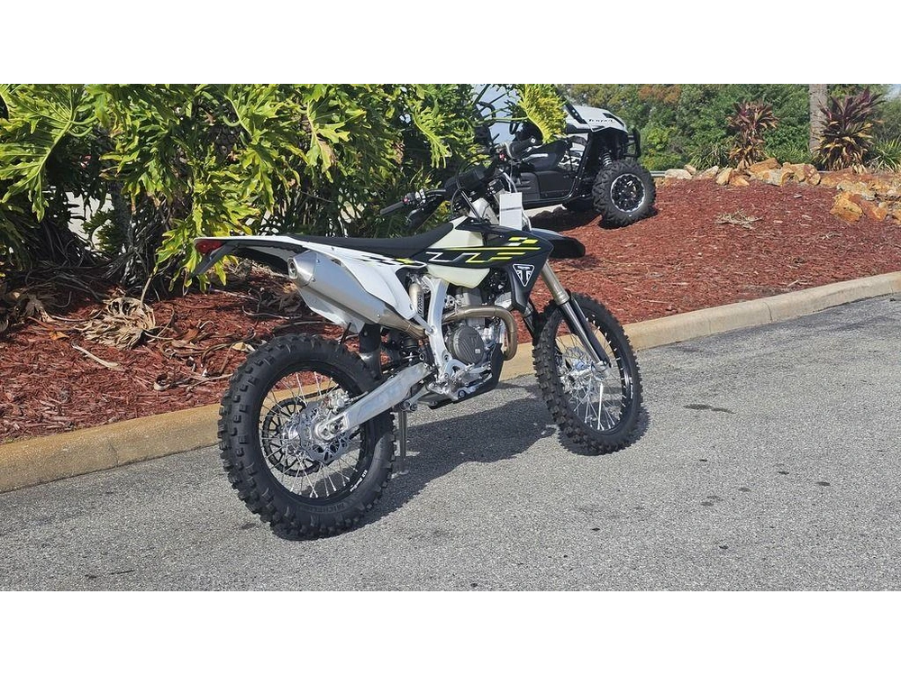 2026 Triumph Tf 450-e Jet Black/pure White