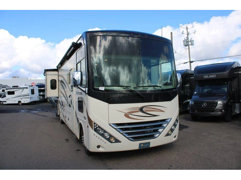 2020 Thor Motor Coach Hurricane 35m