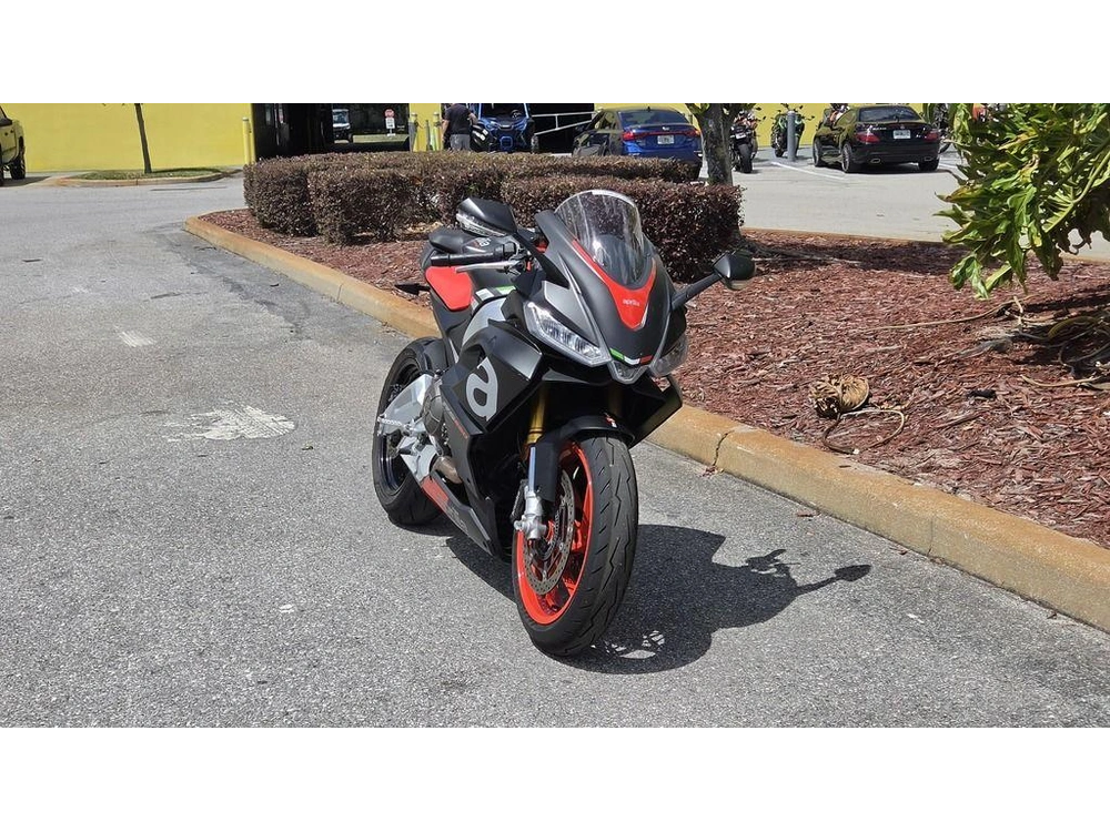 2022 Aprilia Rs 660