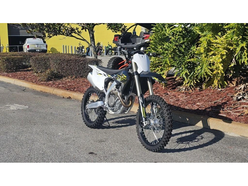 2026 Triumph Tf 450-x Jet Black/pure White