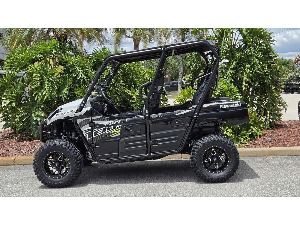 2025 Kawasaki Teryx4™ S Le