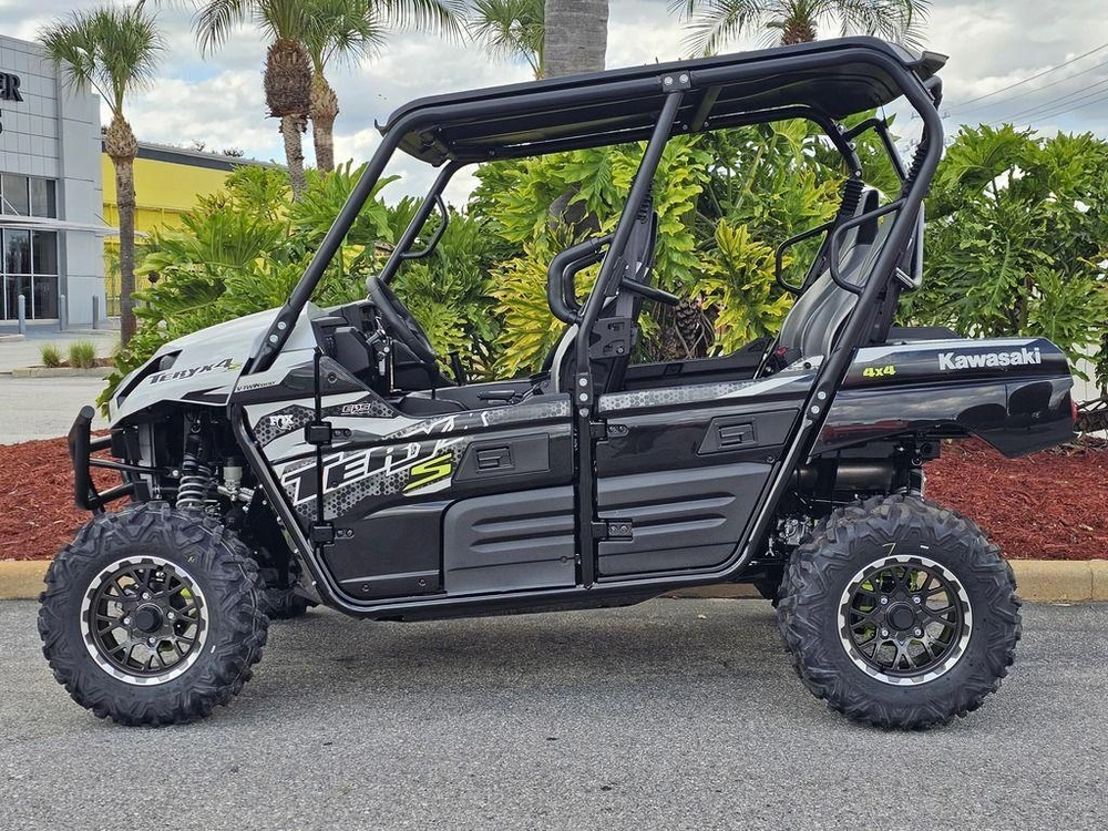 2025 Kawasaki Teryx4™ S Le