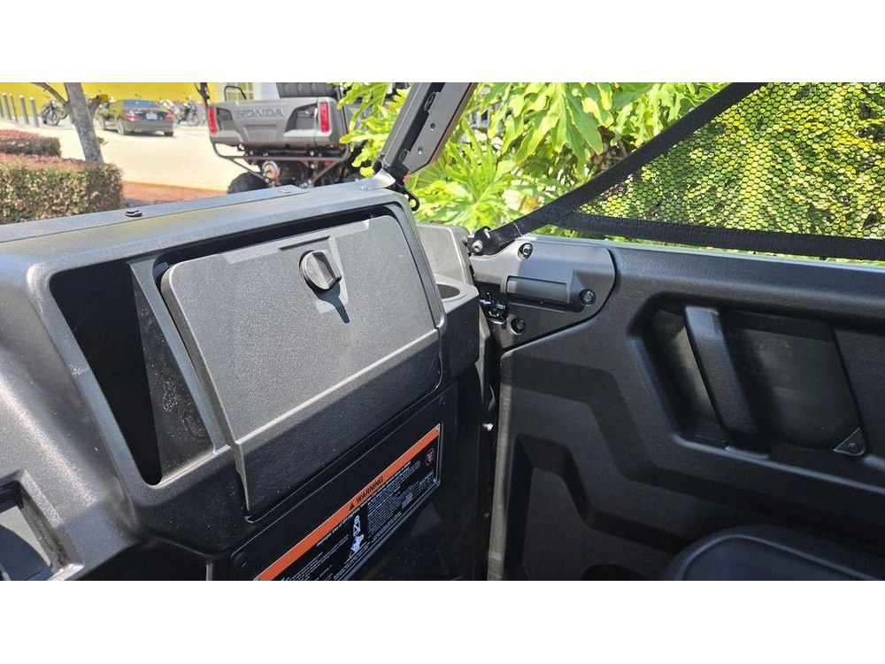 2026 Honda Pioneer 1000 Deluxe