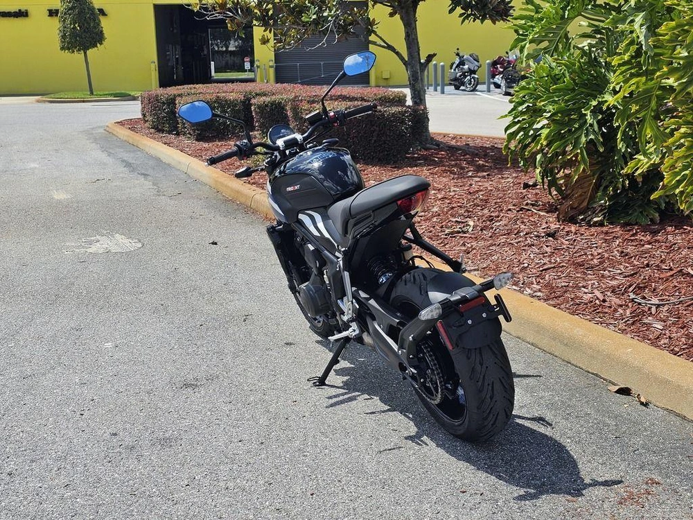 2025 Triumph Trident 660 Cobalt Blue/sapphire Black