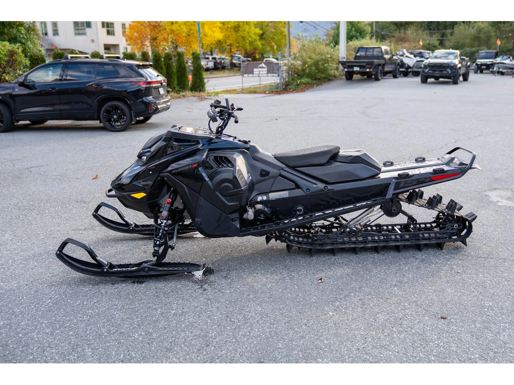 2025 Ski-doo Summit Expert 154 3" 850 Etec 10.25 Screen With Shot (black)