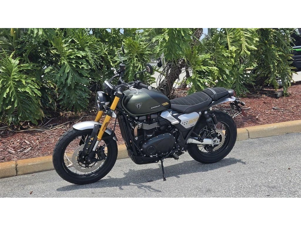 2026 Triumph Scrambler 900 Matt Khaki Green