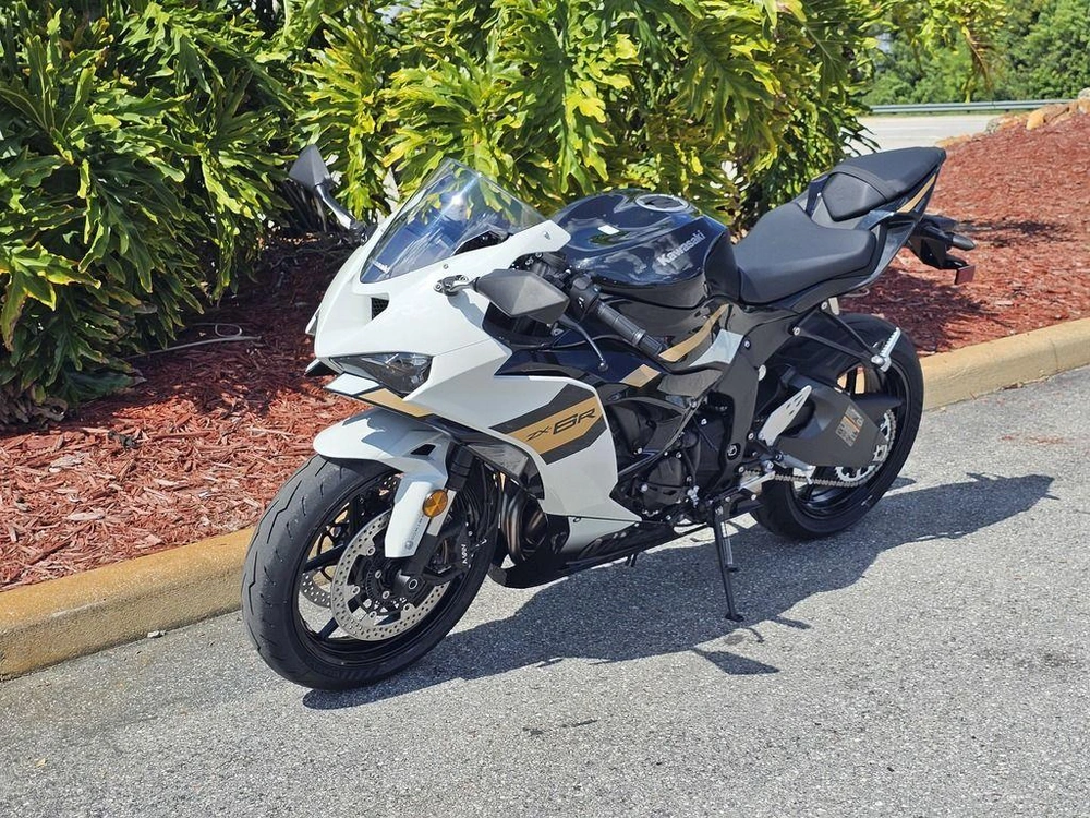 2026 Kawasaki Ninja® Zx™-6r Abs
