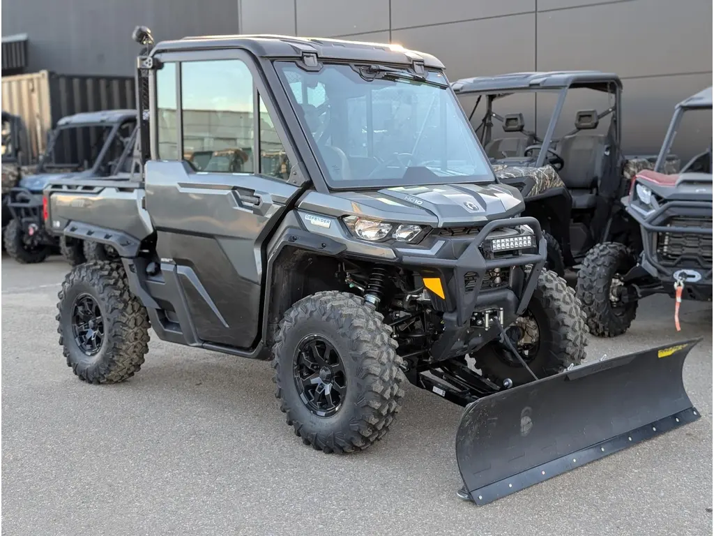 2024 Can-Am Defender Limited HD10 w/ 72" Promount Plow Kit