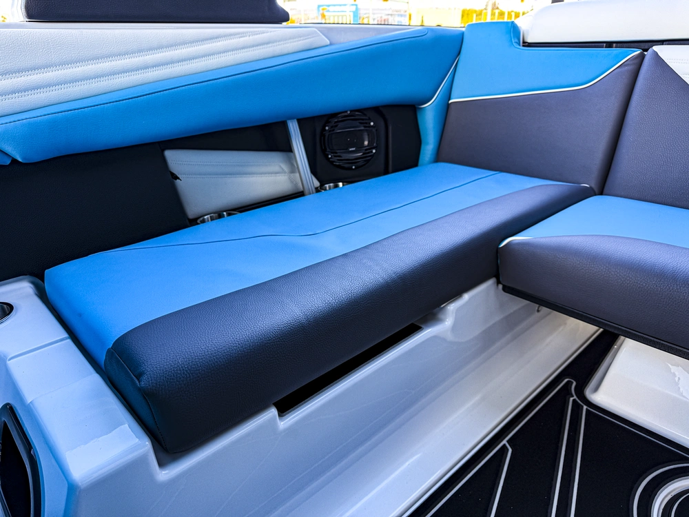 2027 Atx Surf Boats 22 Type-s alt