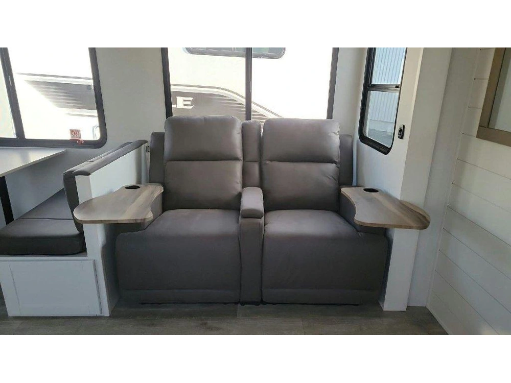 Jayco Eagle 28rks 2027 alt