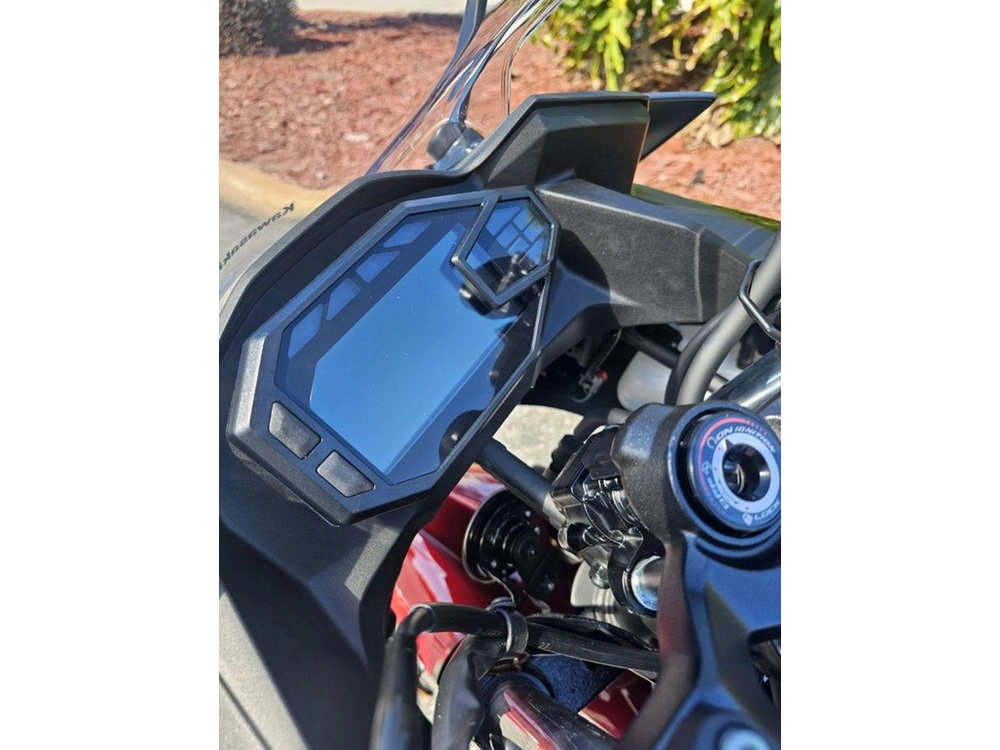 2026 Kawasaki Ninja® 500 Abs Metallic Matte Twilight Blue