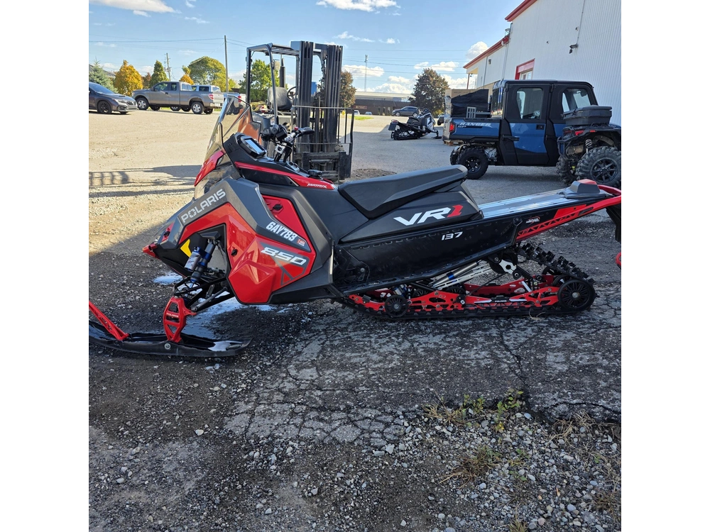 2024 Polaris 850 Indy Vr1 137