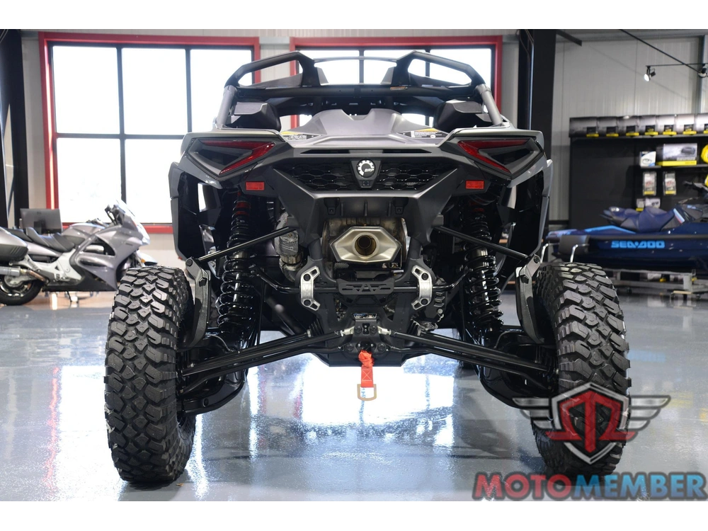 2027 Can-am Maverick R X Rc With Smart-shox 999t Dct