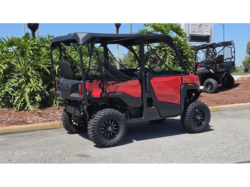 2026 Honda Pioneer 1000-5 Deluxe