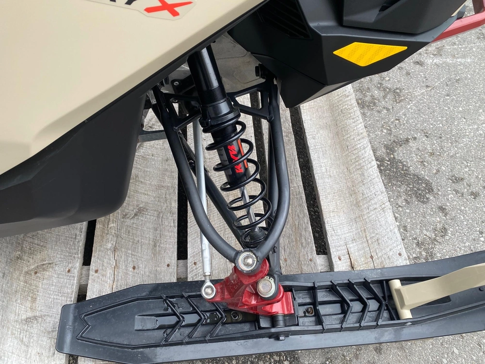 2024 Ski-doo Backcountry X 850 E-tec