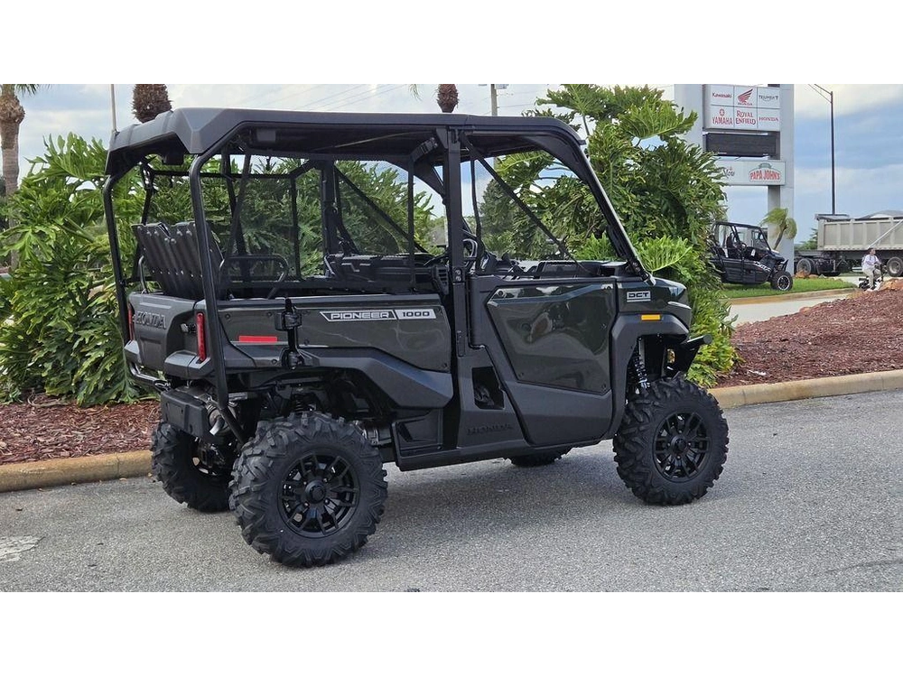 2026 Honda Pioneer 1000-5 Deluxe