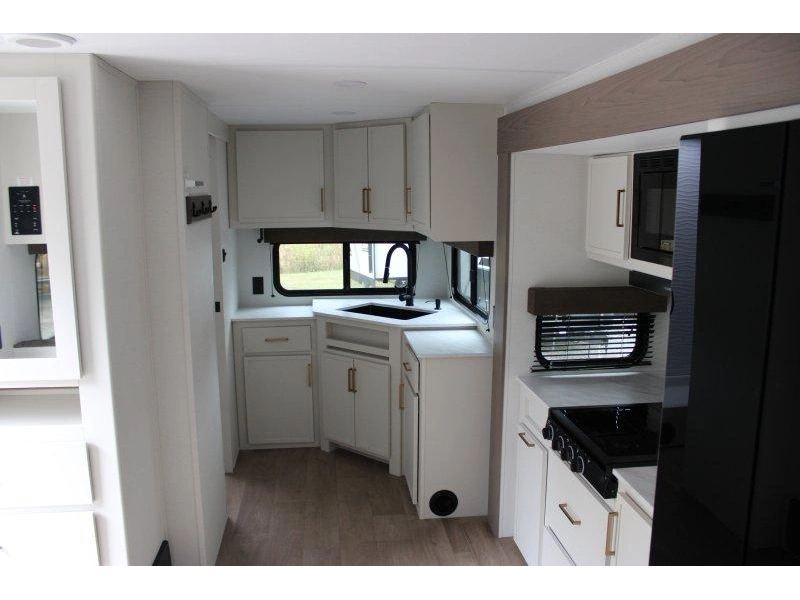 2026 Grand Design Transcend 25mlx