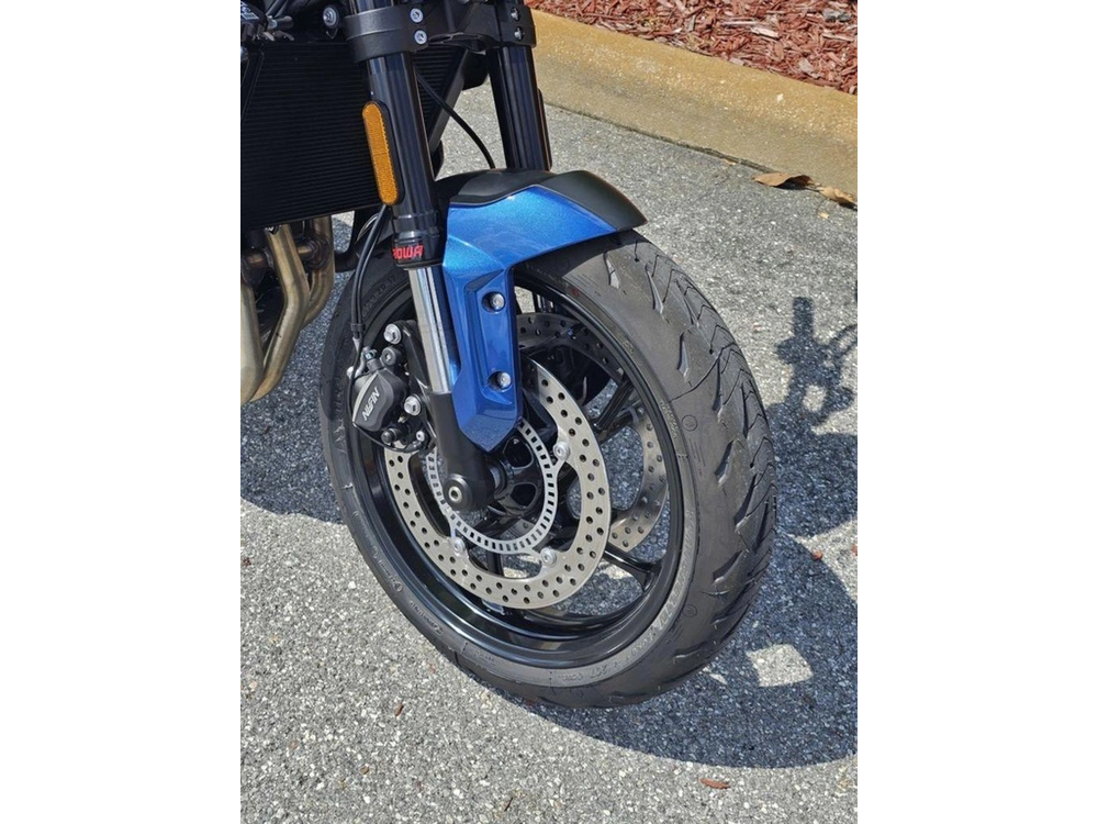 2025 Triumph Trident 660 Cobalt Blue/sapphire Black