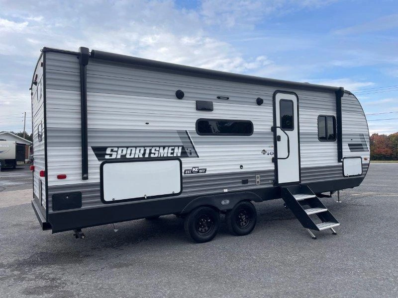 2023 Kz Sportsmen 231bhkse