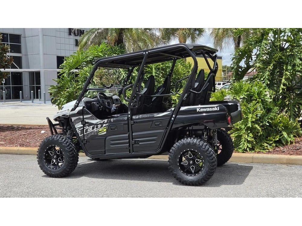 2025 Kawasaki Teryx4™ S Le